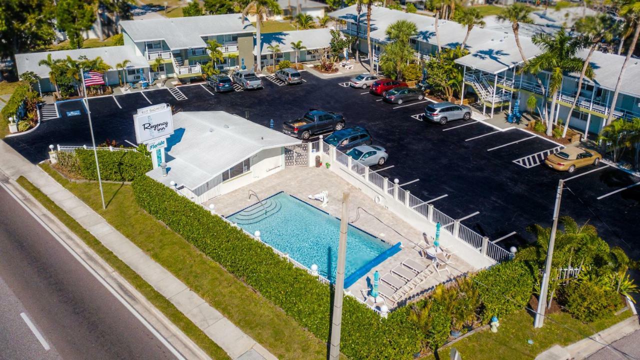 Regency Inn & Suites Sarasota Extérieur photo